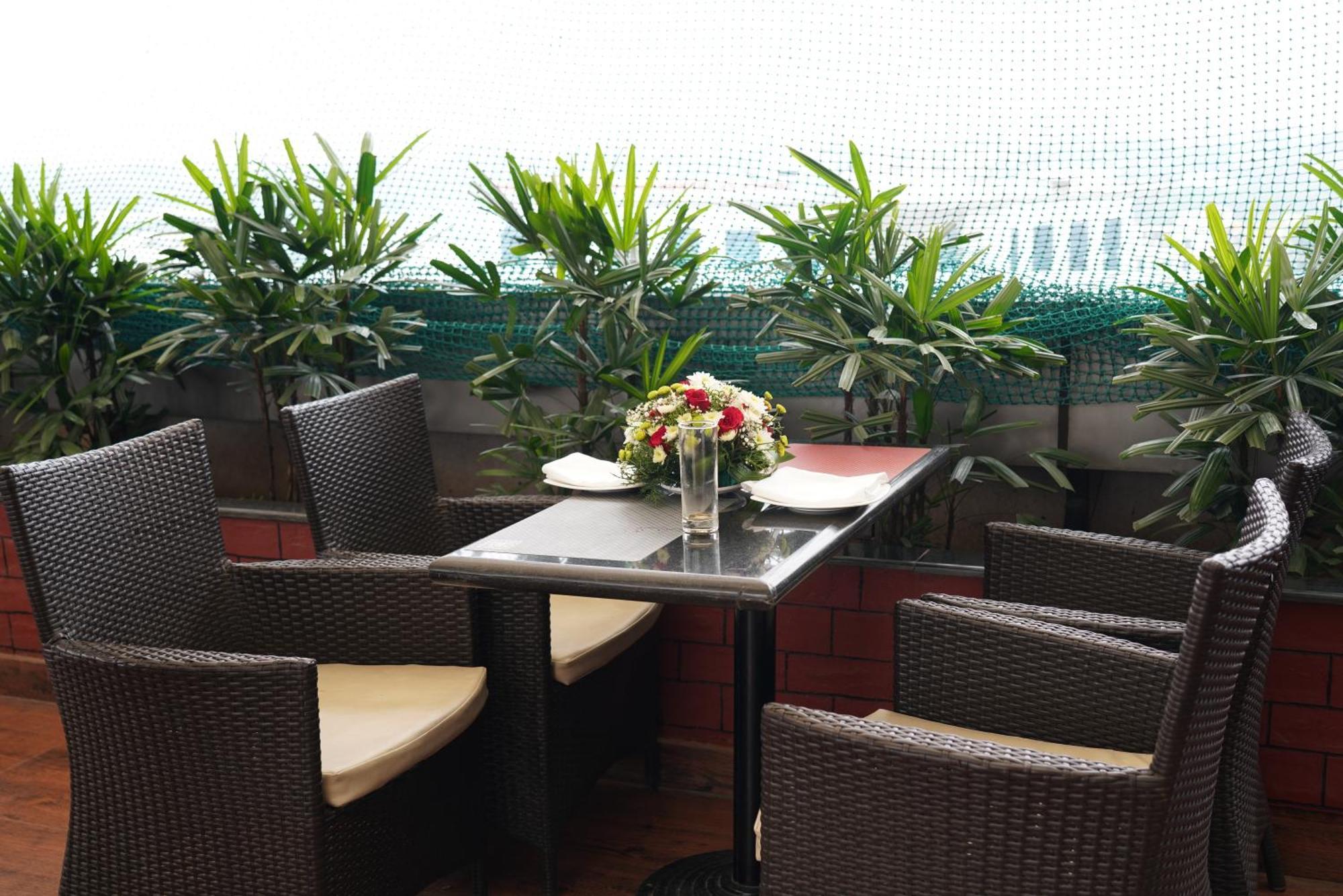 Fortune Select Jp Cosmos, Bengaluru - Member Itc Hotels' Group Exterior foto